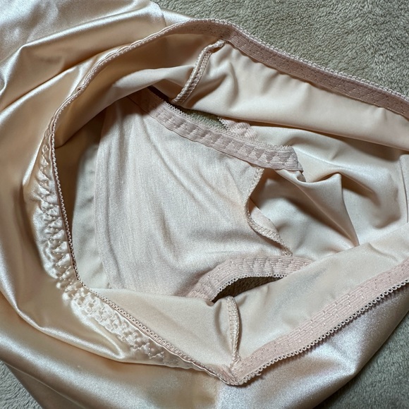 Champagne coloured High waist slippery stretchy Satin Panties. - Picture 4 of 11